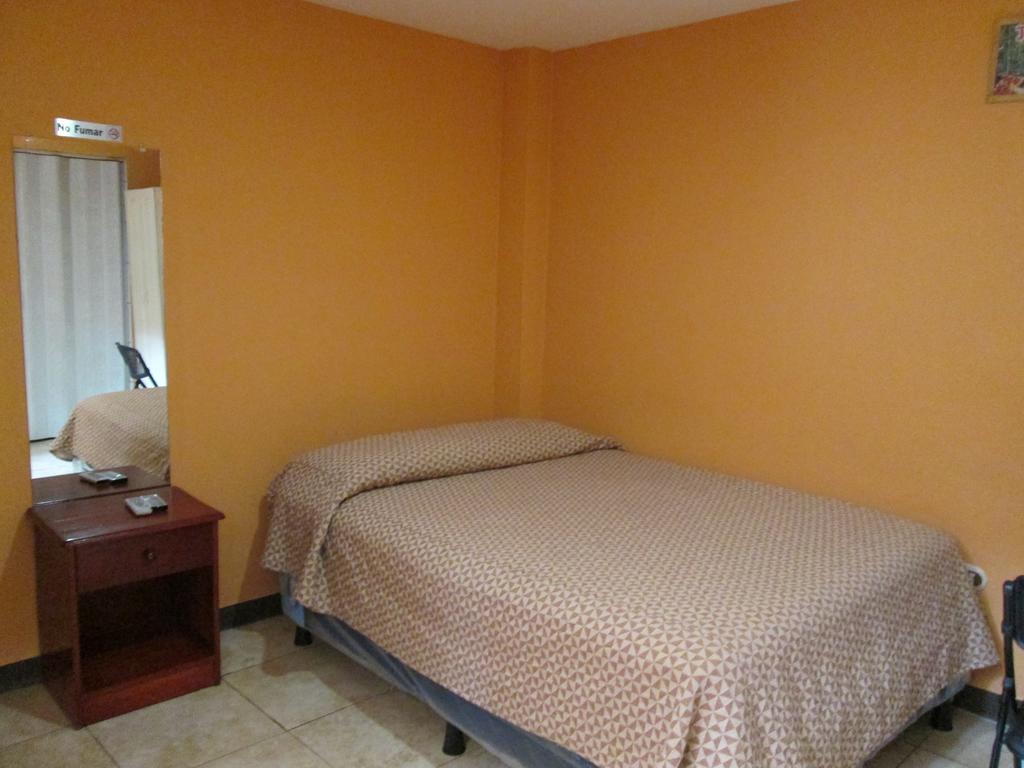 Hotel San Luis Манагуа Номер фото